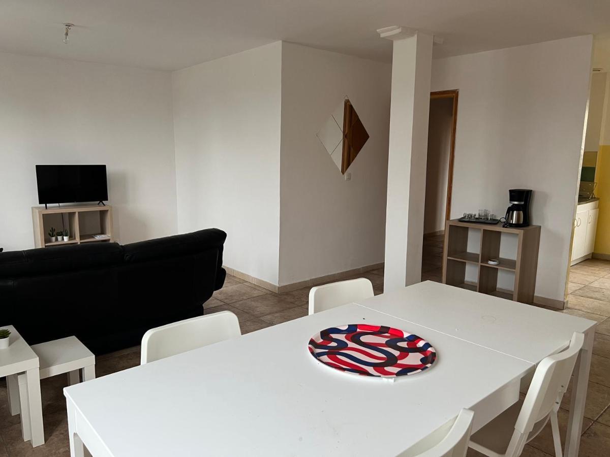蒙特罗福约讷Le Relais De Saint Loup 1 A 66 Personnes公寓 外观 照片