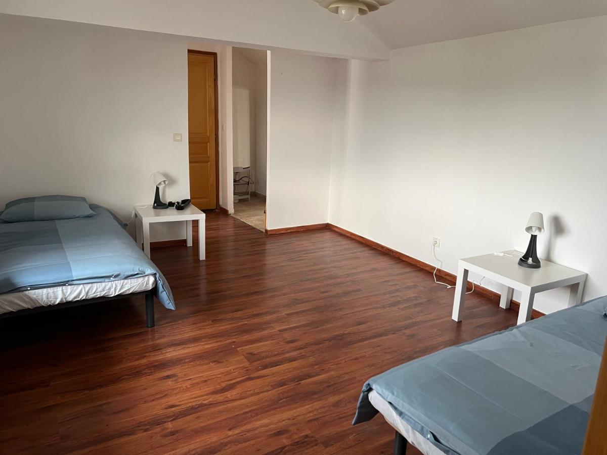 蒙特罗福约讷Le Relais De Saint Loup 1 A 66 Personnes公寓 外观 照片