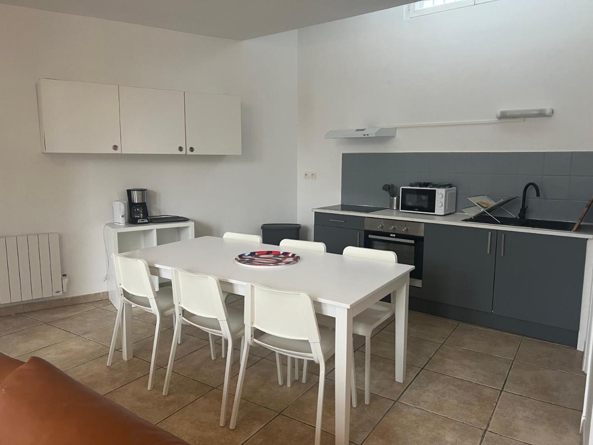 蒙特罗福约讷Le Relais De Saint Loup 1 A 66 Personnes公寓 外观 照片